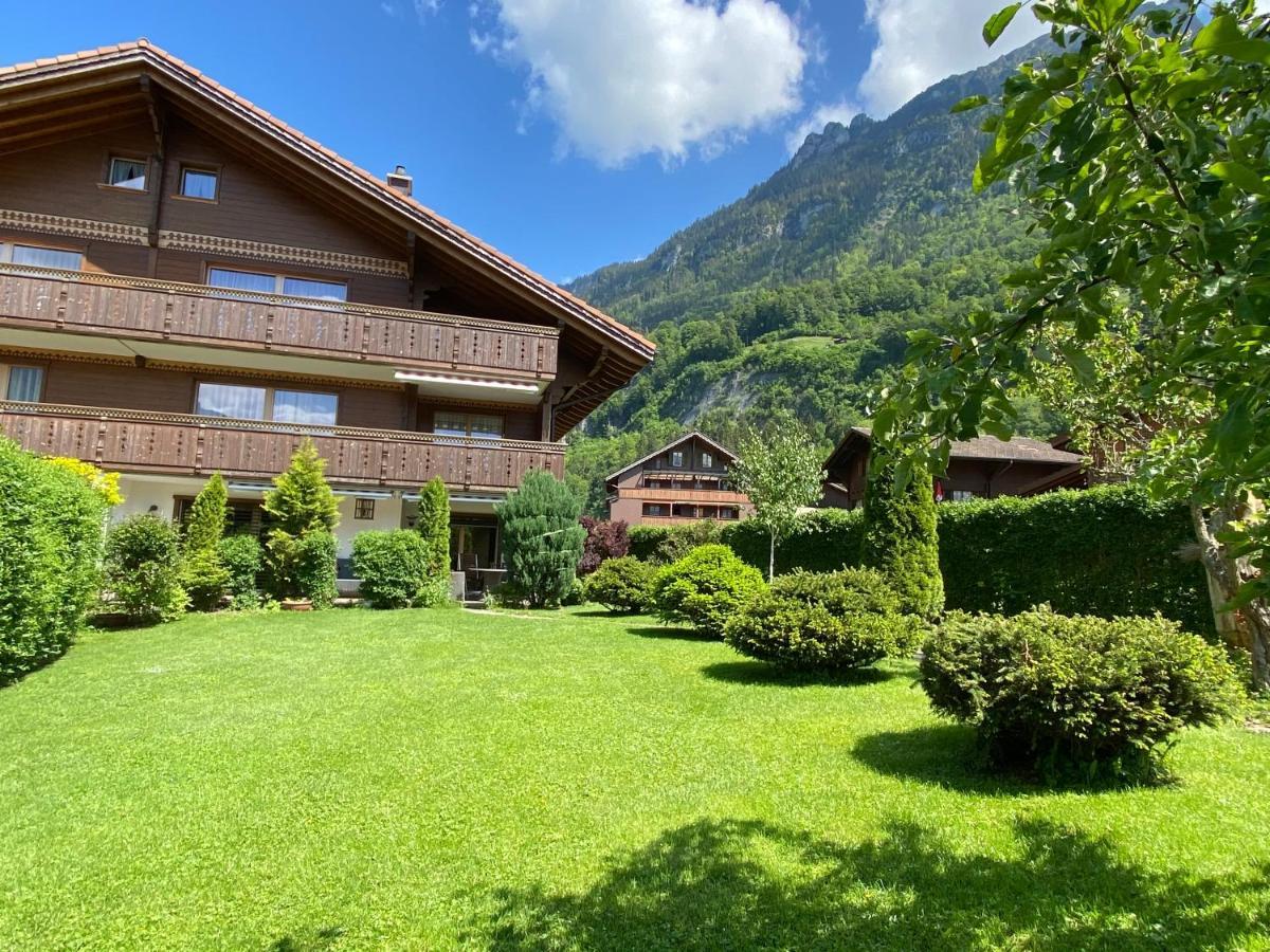 An Apartment In A Modern Swiss Chalet Ізельтвальд Екстер'єр фото